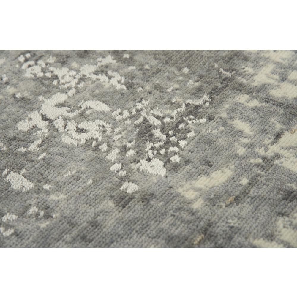 Radiant Gray 10' x 13' Hybrid Rug- 004110. Picture 4