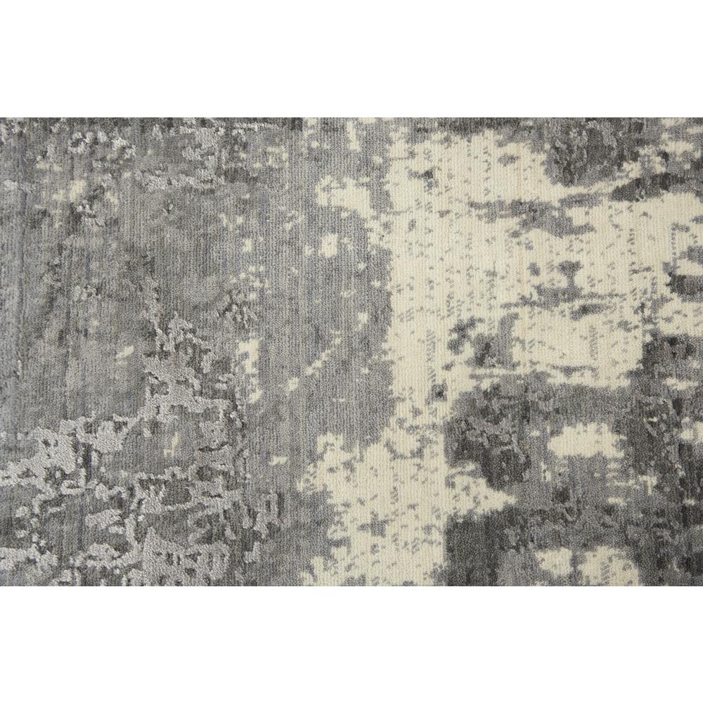 Radiant Gray 10' x 13' Hybrid Rug- 004110. Picture 5