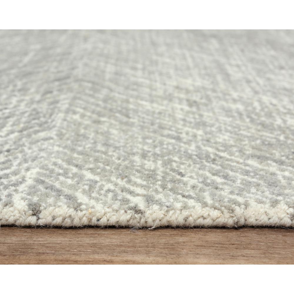 Hand Tufted Cut Pile Wool Rug, 5' x 7'6". Picture 6
