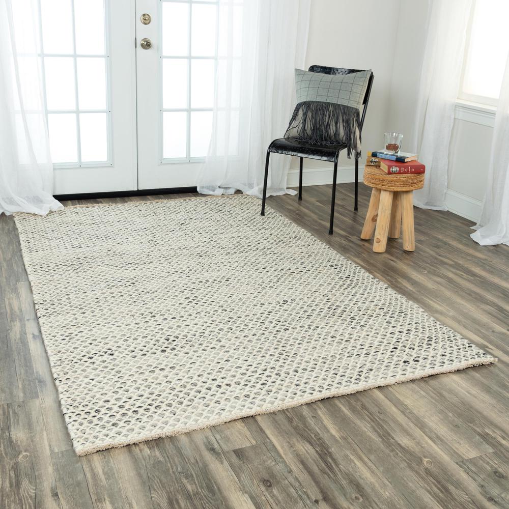 Hand Woven Loop Pile Wool Rug, 5' x 7'6". Picture 2