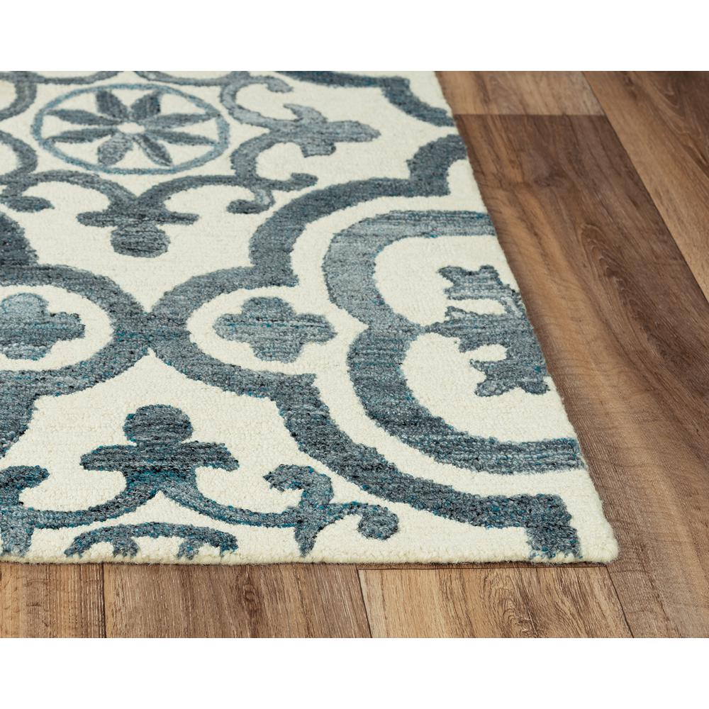 Hand Tufted Cut & Loop Pile Wool/ Recycled Polyester Rug, 7'6" x 9'6". Picture 7