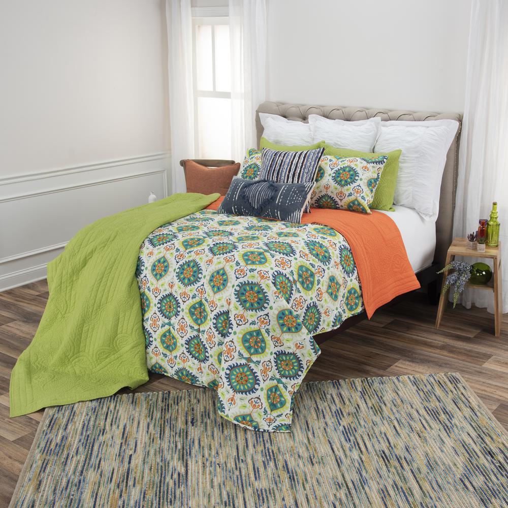 Rizzy Home 70" x 86" Quilt- BQ4619. Picture 3