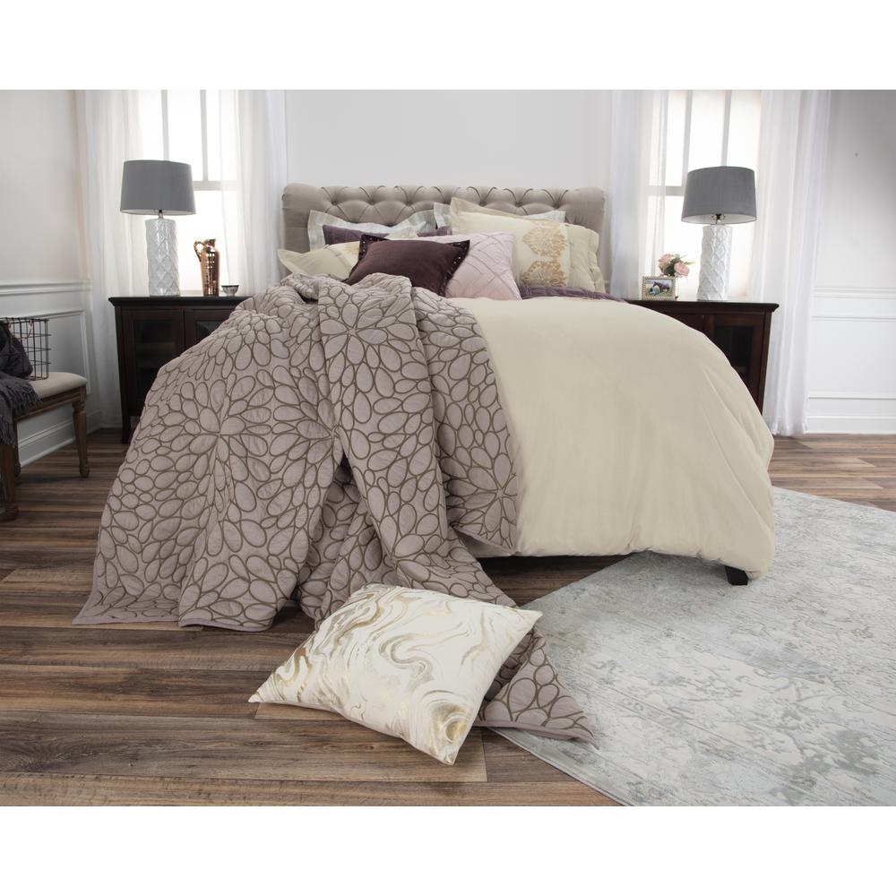 Rizzy Home 98" x 98" Duvet - BT4468. Picture 8