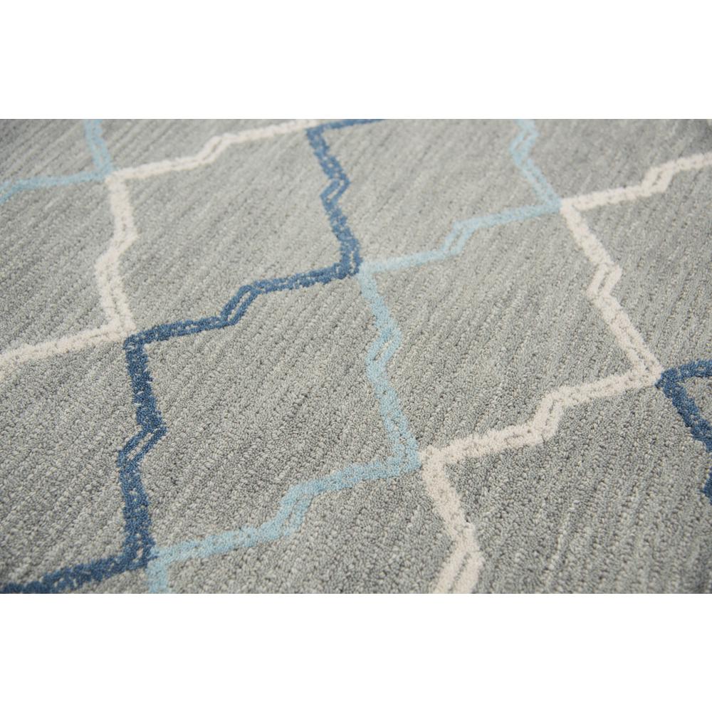 Cascade Gray 9' x 12' Hand-Tufted Rug- CD1004. Picture 3