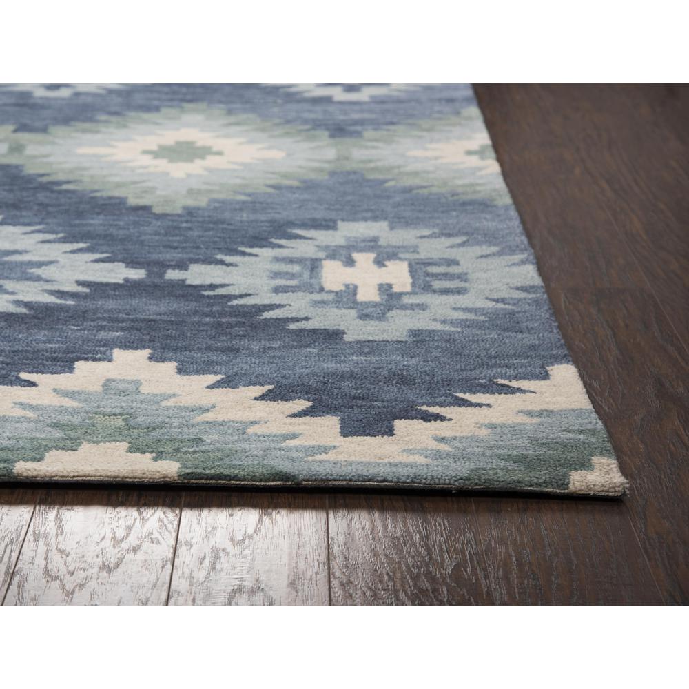 Hand Tufted Cut Pile Wool Rug, 5' x 8'. Picture 2