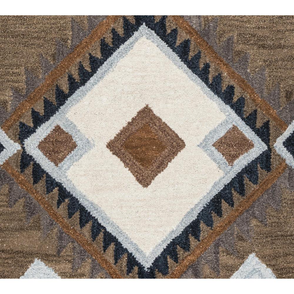 Hand Tufted Cut Pile Wool Rug, 3' x 5'. Picture 4
