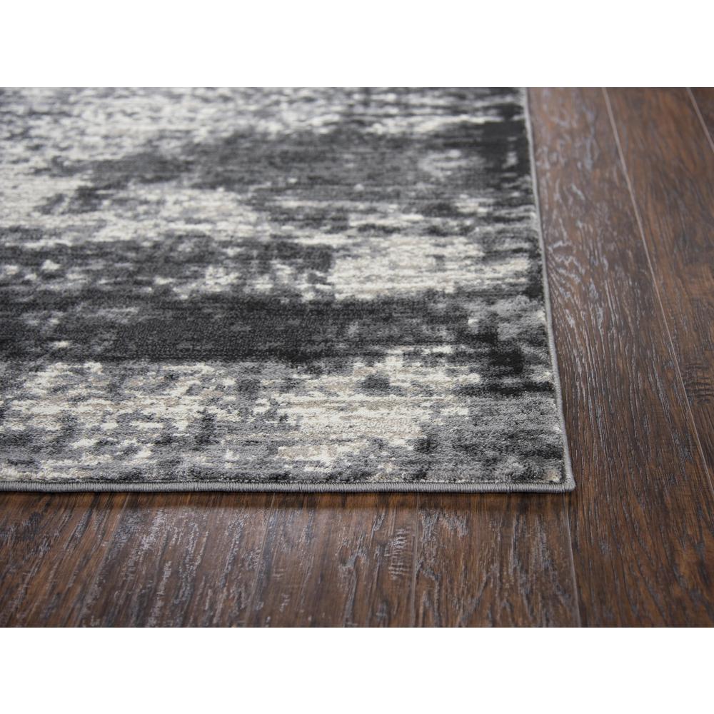 Power Loomed Cut Pile Polypropylene Rug, 3'3" x 5'3". Picture 3