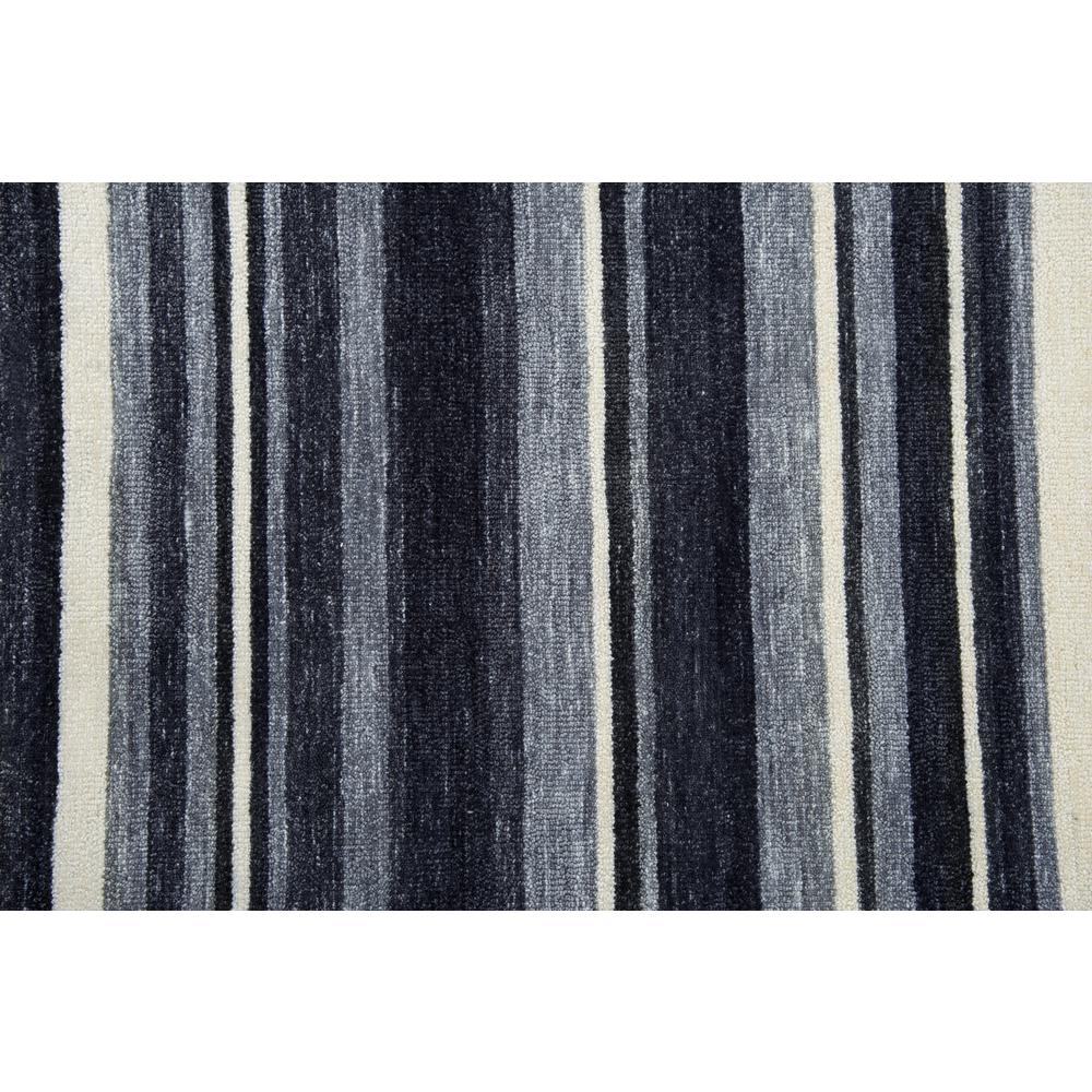 Bermuda Gray 7'6"X9'6" Hand-Tufted Rug- BMD103. Picture 3