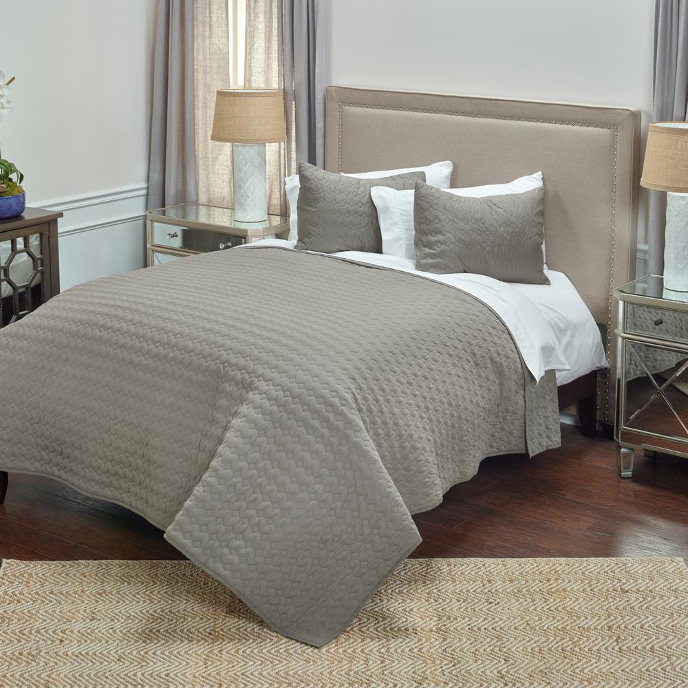 Rizzy Home 20" x 36" King Sham- BT1801. Picture 1