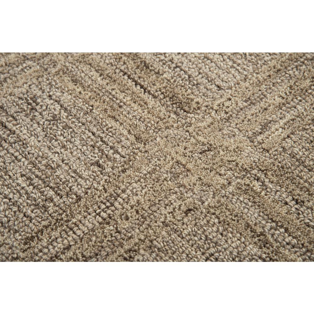 Hand Tufted Cut & Loop Pile Wool Rug, 8' x 10'. Picture 3