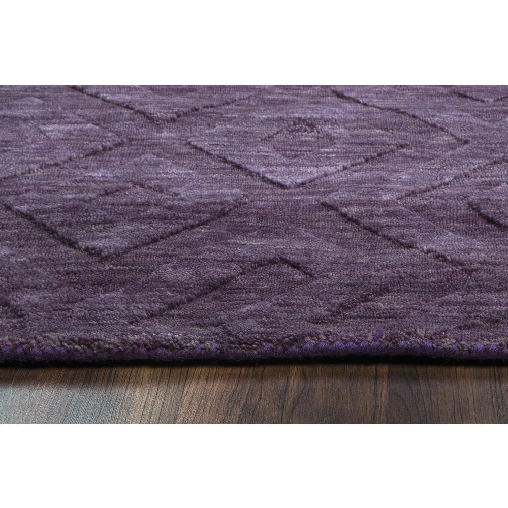 Technique Purple 8' Round Hand Loomed Rug- TC8267. Picture 4