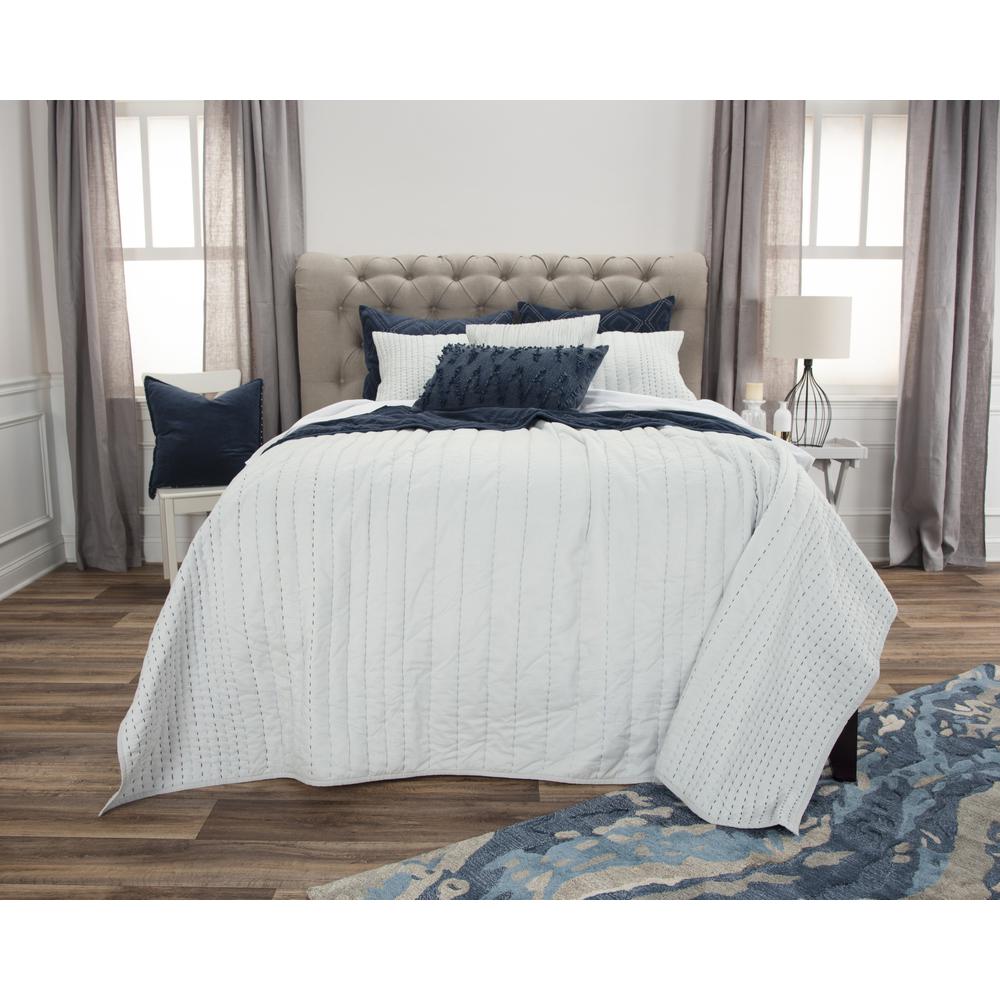 Rizzy Home 90" x 92" Quilt- BQ4561. Picture 9