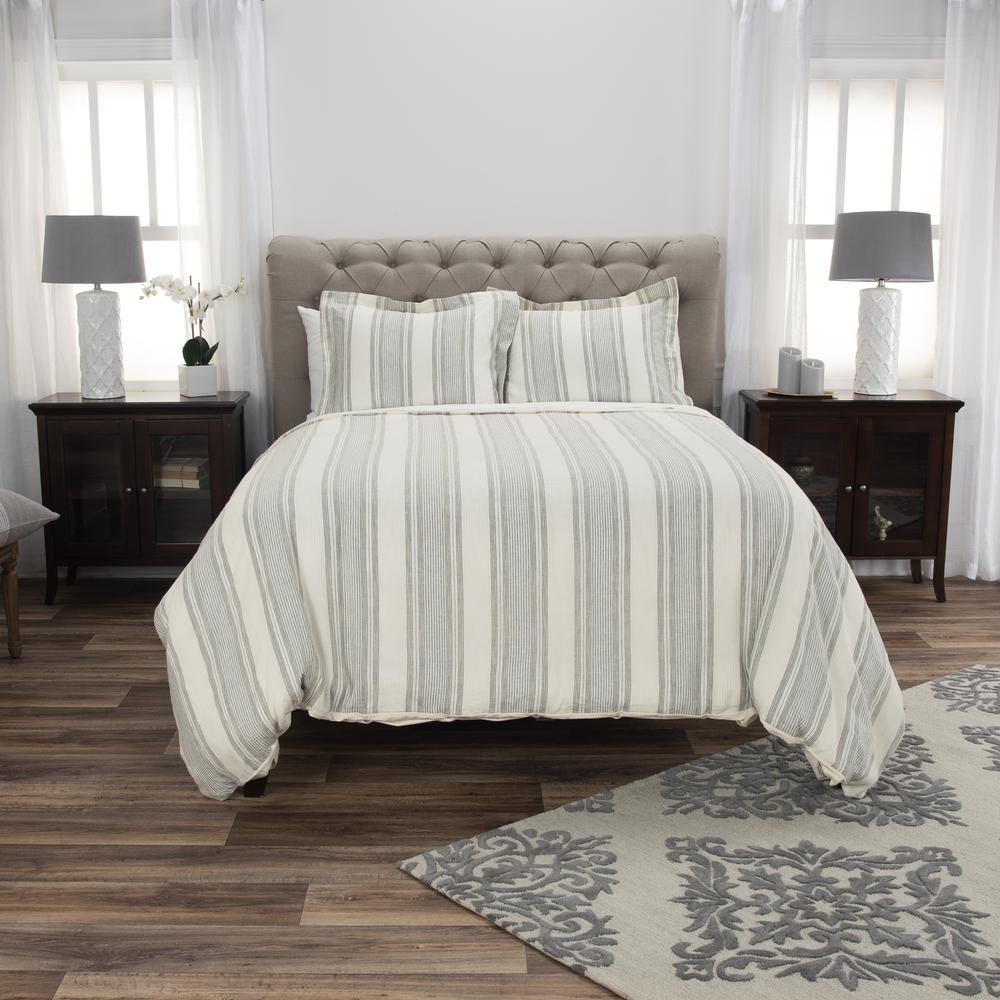 Rizzy Home 98" x 98" Duvet - BT4010. Picture 2