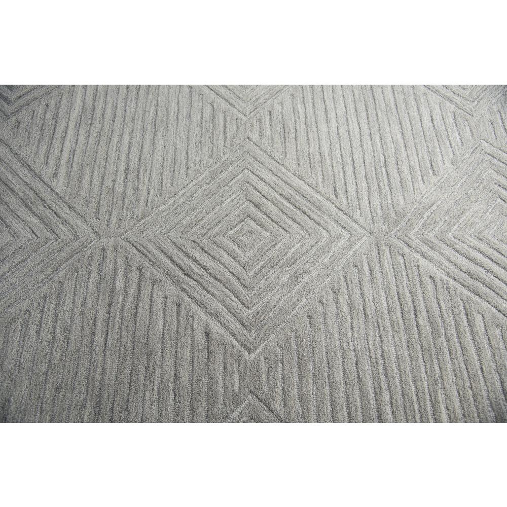 Geneva Gray 5' x 8' Hand-Tufted Rug- GN1005. Picture 2
