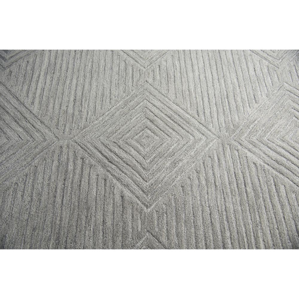 Geneva Gray 5' x 8' Hand-Tufted Rug- GN1005. Picture 9