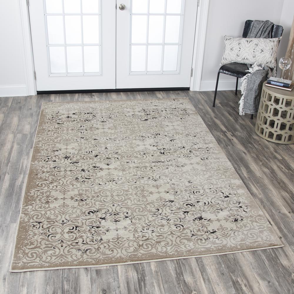 Power Loomed Cut Pile Polypropylene Rug, 5'3" x 7'6". Picture 6