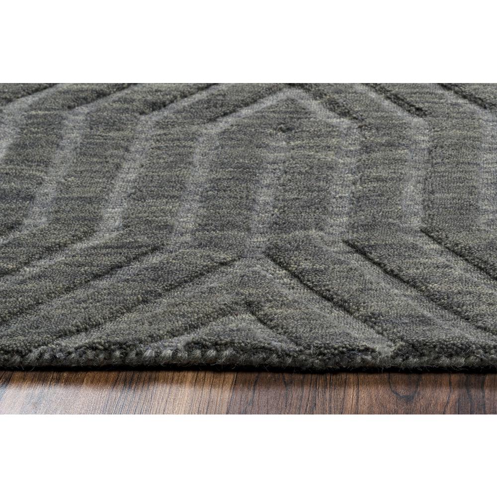 Technique Gray 2'6" x 8' Hand Loomed Rug- TC8578. Picture 4