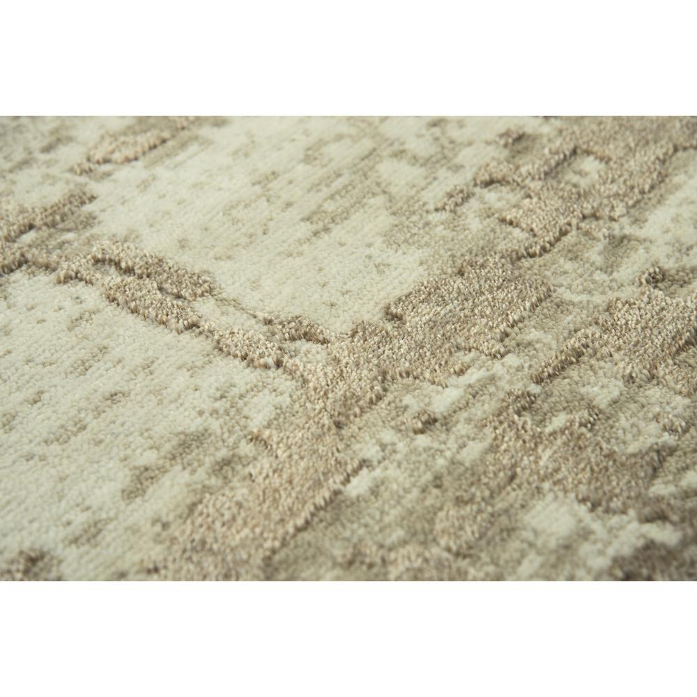 Radiant Neutral 2'6" x 8' Hybrid Rug- 004105. Picture 11