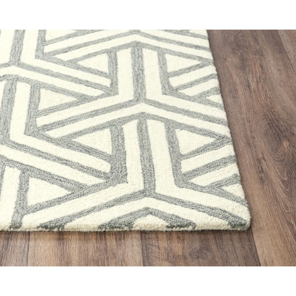 Ellis Gray 5'X7'6" Tufted Internet Rug  in Gray (A04A0410233370576). Picture 1