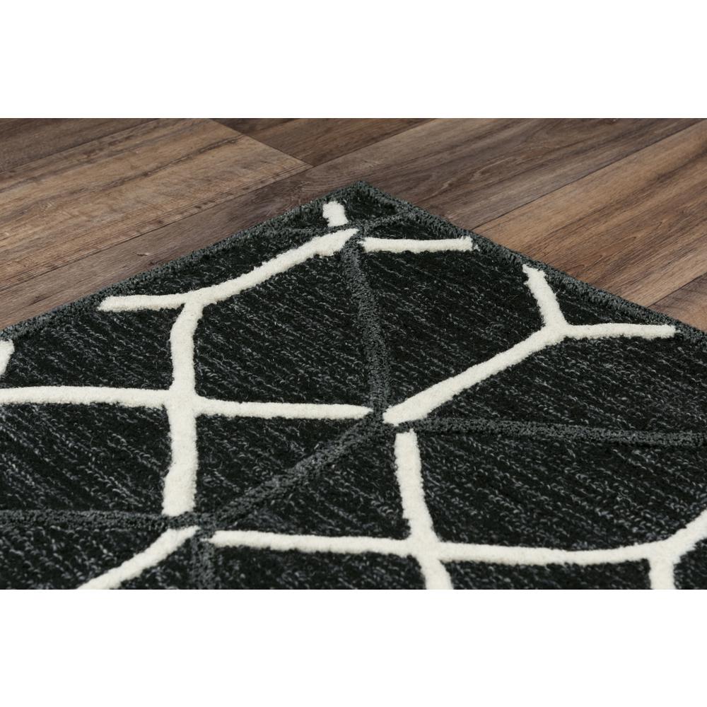 Ava Gray 5'X7'6" Tufted Internet Rug  in Gray (A06A0610300160576). Picture 3