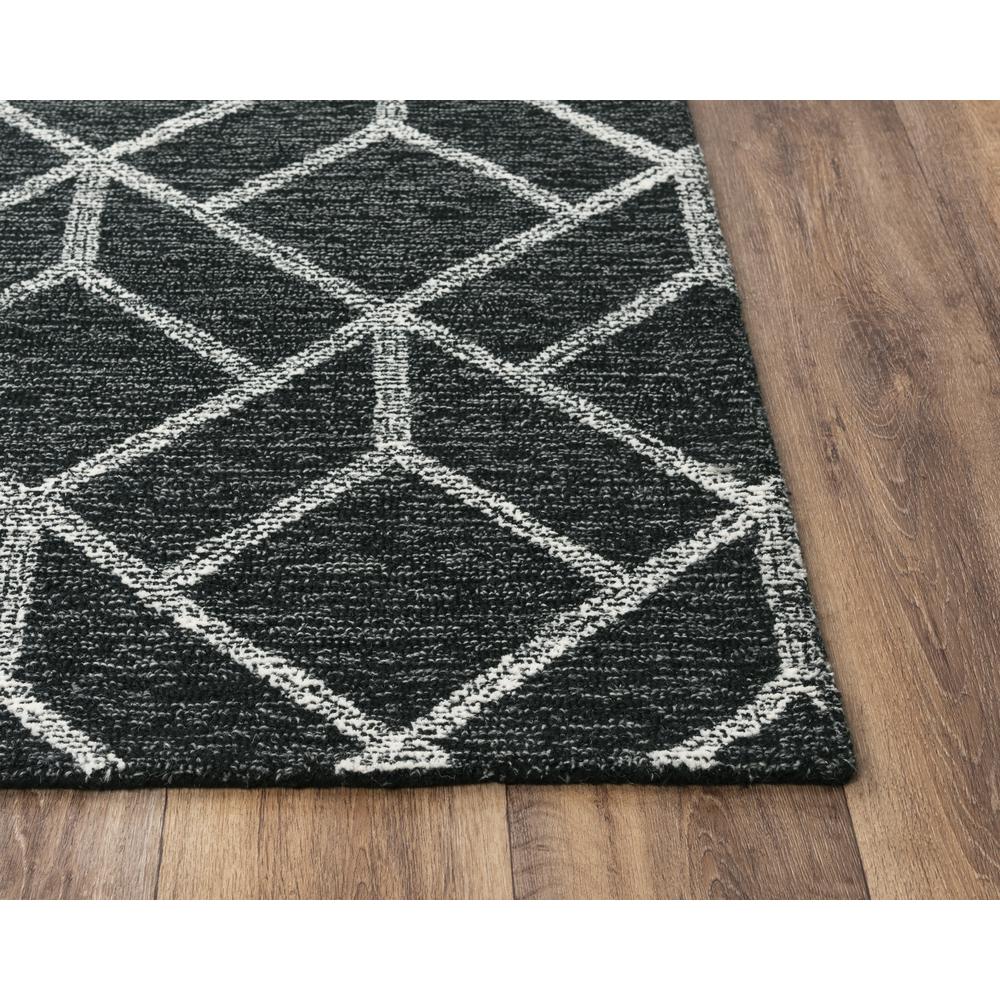 Avondale Gray 5'X7'6" Tufted Internet Rug  in Gray (A08A0810216370576). Picture 1