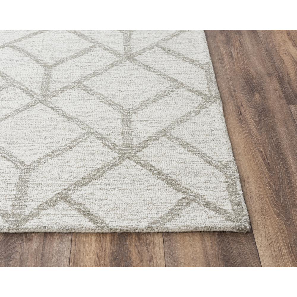 Avondale Ivory 5'X7'6" Tufted Internet Rug  in Ivory (A08A0810337330576). Picture 1