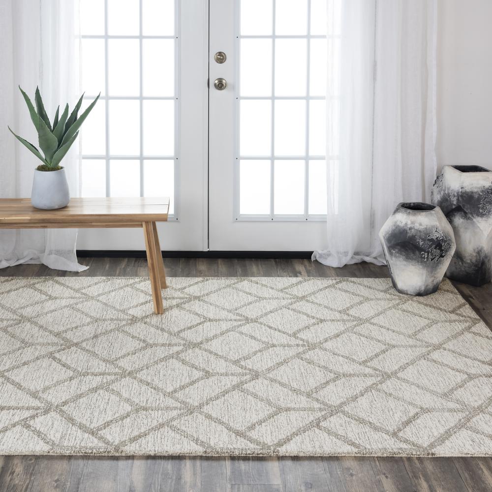 Avondale Ivory 5'X7'6" Tufted Internet Rug  in Ivory (A08A0810337330576). Picture 6