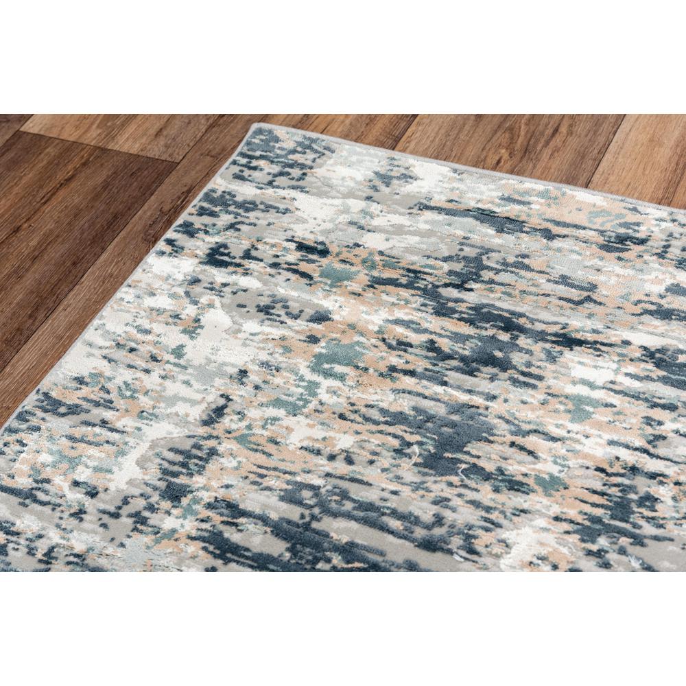 Power Loomed Cut Pile Polyester Rug, 2'7" x 9'6". Picture 4