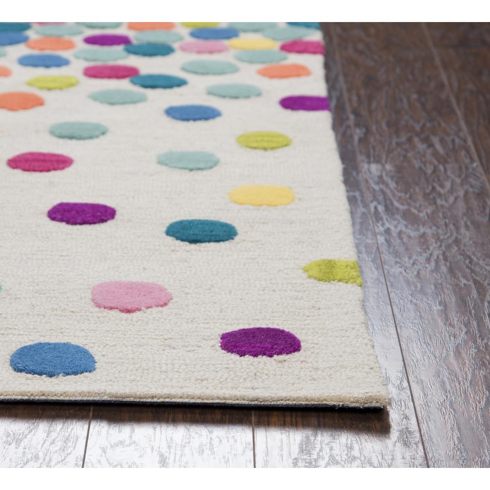 Playground Neutral 5' x 7' Hand-Tufted Rug- PG1006. Picture 1