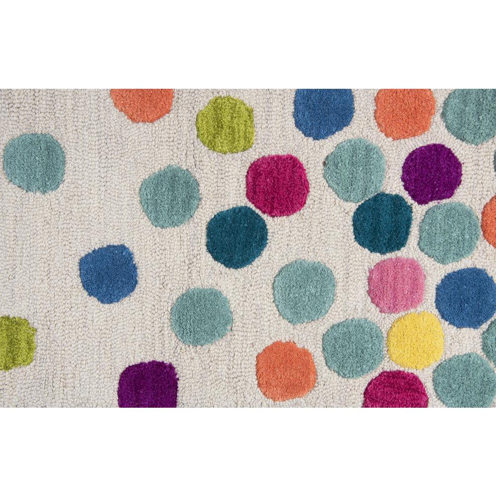 Playground Neutral 5' x 7' Hand-Tufted Rug- PG1006. Picture 2