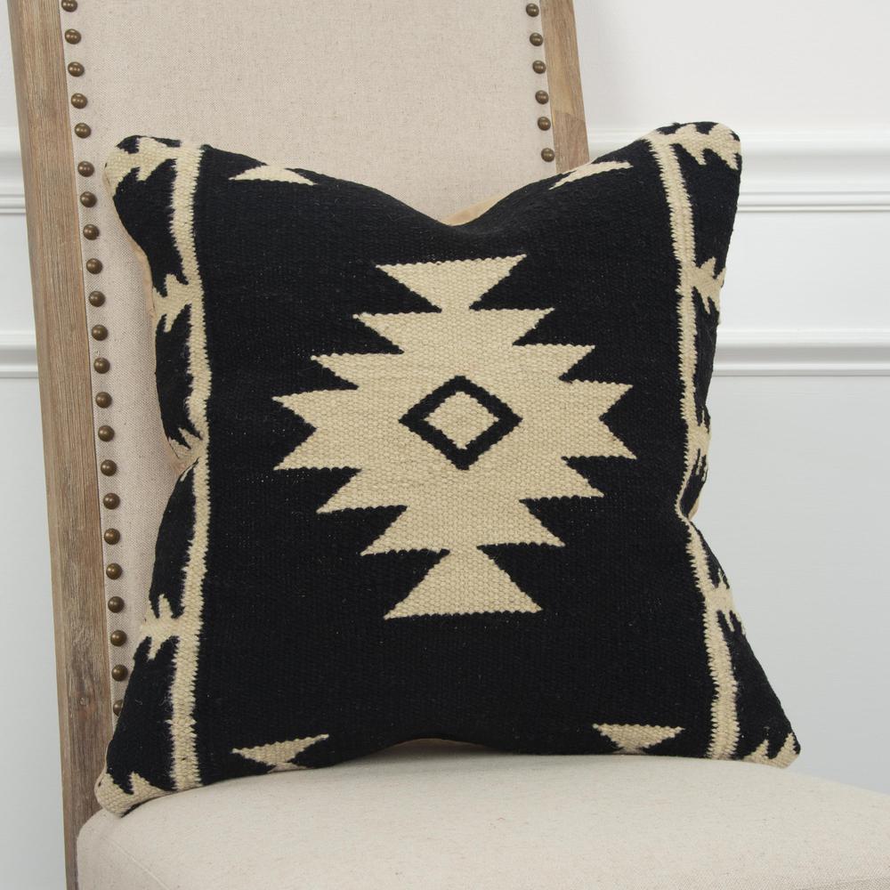18" x 18" Pillow Cover. Picture 2