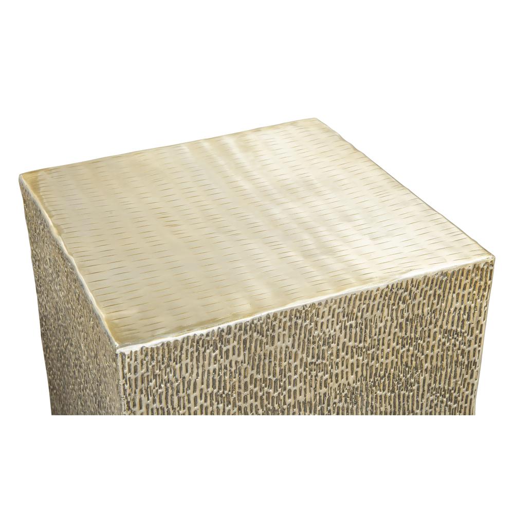 Mono Side Table Gold. Picture 4