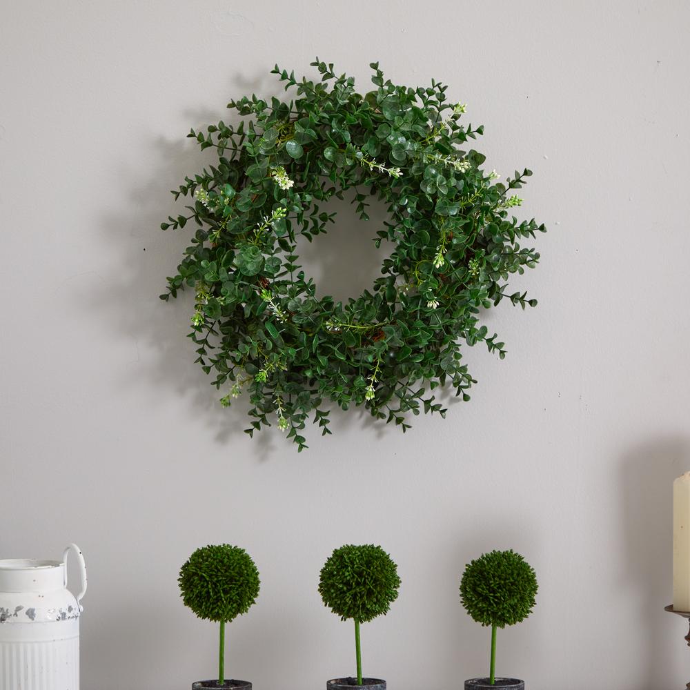 18in. Eucalyptus Double Ring Wreath with Twig Base. Picture 6