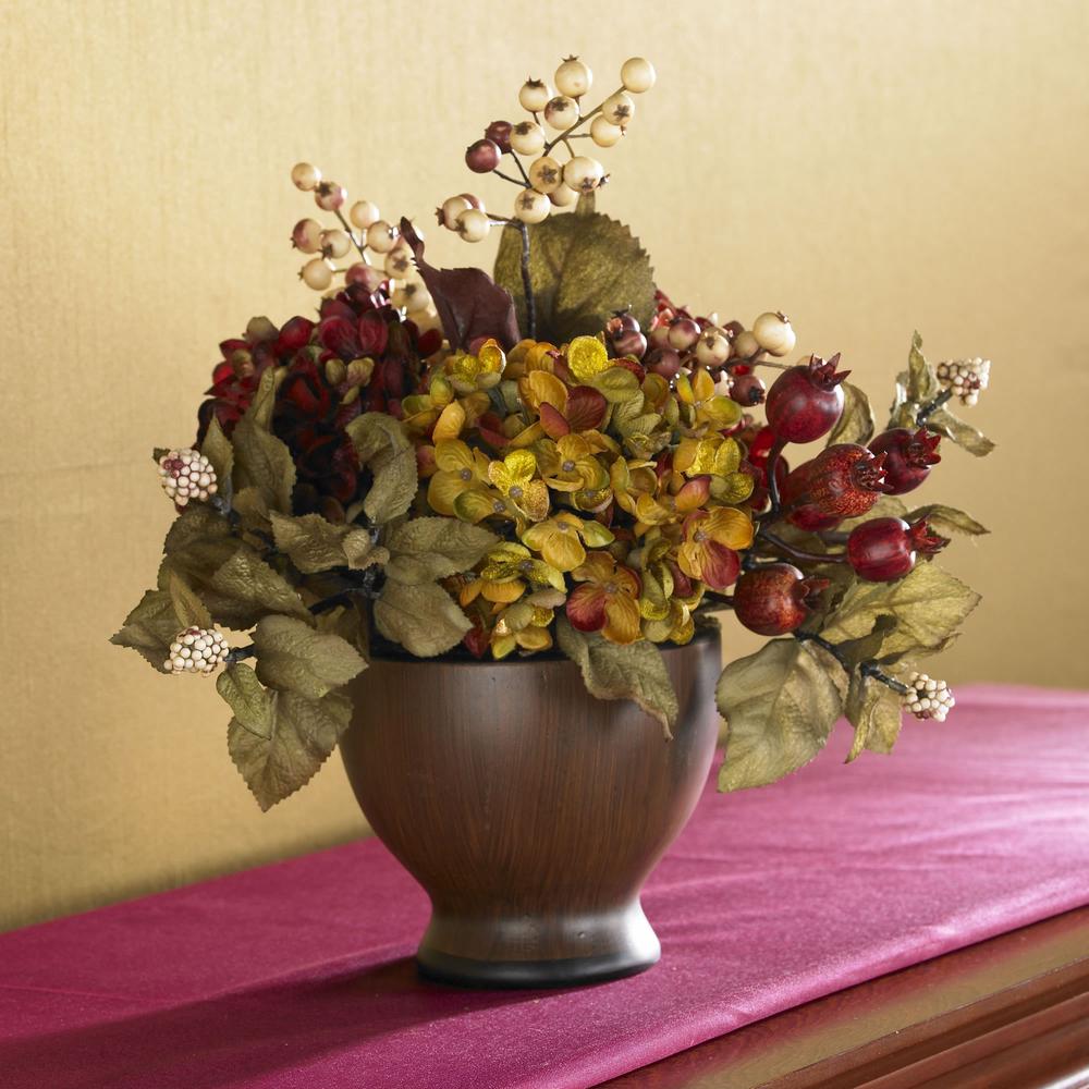 Autumn Hydrangea with Round Vase. Picture 2
