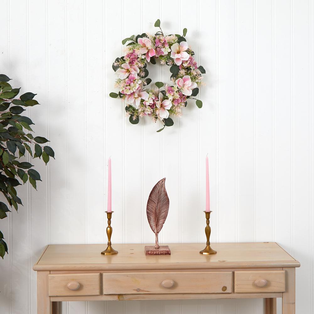 20in. Hydrangea and Magnolia Artificial Wreath. Picture 4