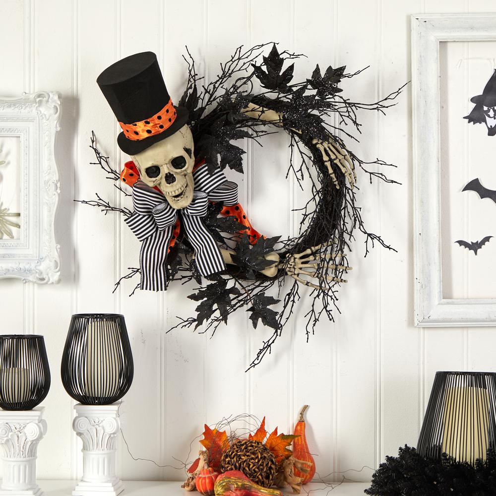 26in. Halloween Dapper Skeleton Wreath. Picture 3