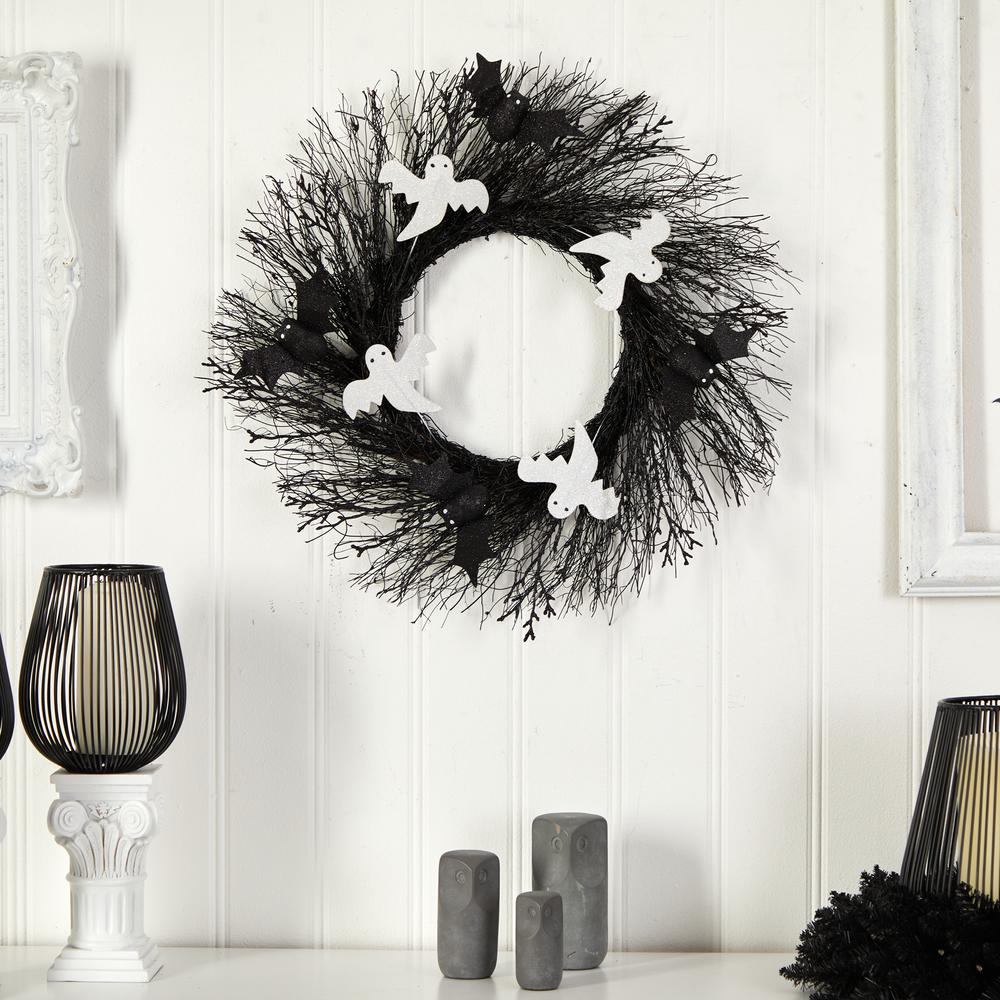 22in. Halloween Ghost and Bats Twig Wreath. Picture 3