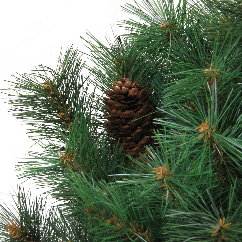 Royal Oregon Pine Artificial Christmas Wreath - 24-Inch  Unlit. Picture 6