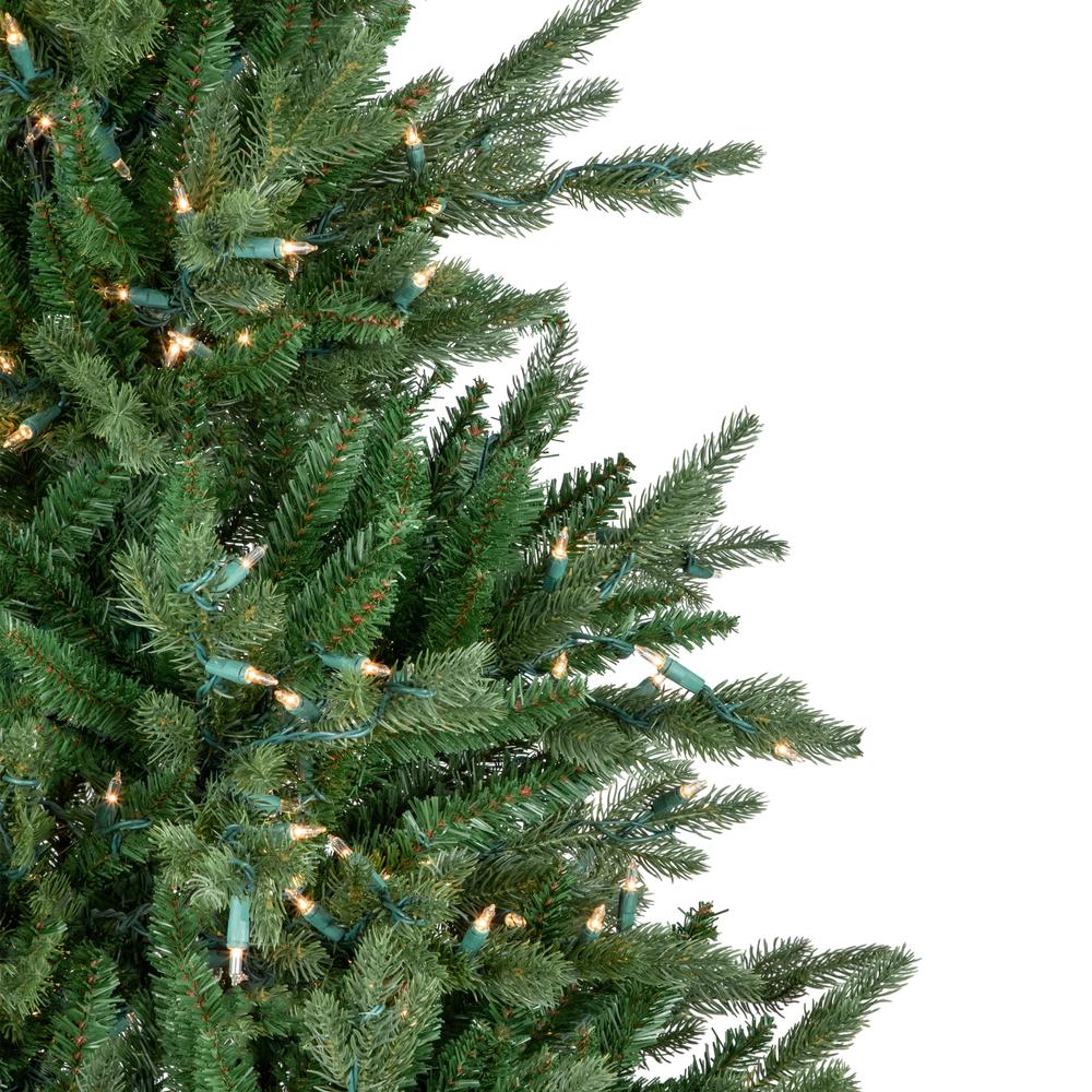 Pre-Lit Medium Grande Spruce Artificial Christmas Tree - 9' - Clear Lights. Picture 4