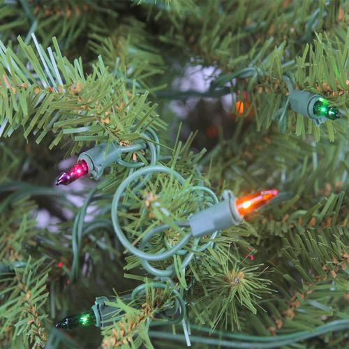 9' Pre-Lit Full Northern Pine Artificial Christmas Tree - Multicolor Lights. Picture 2