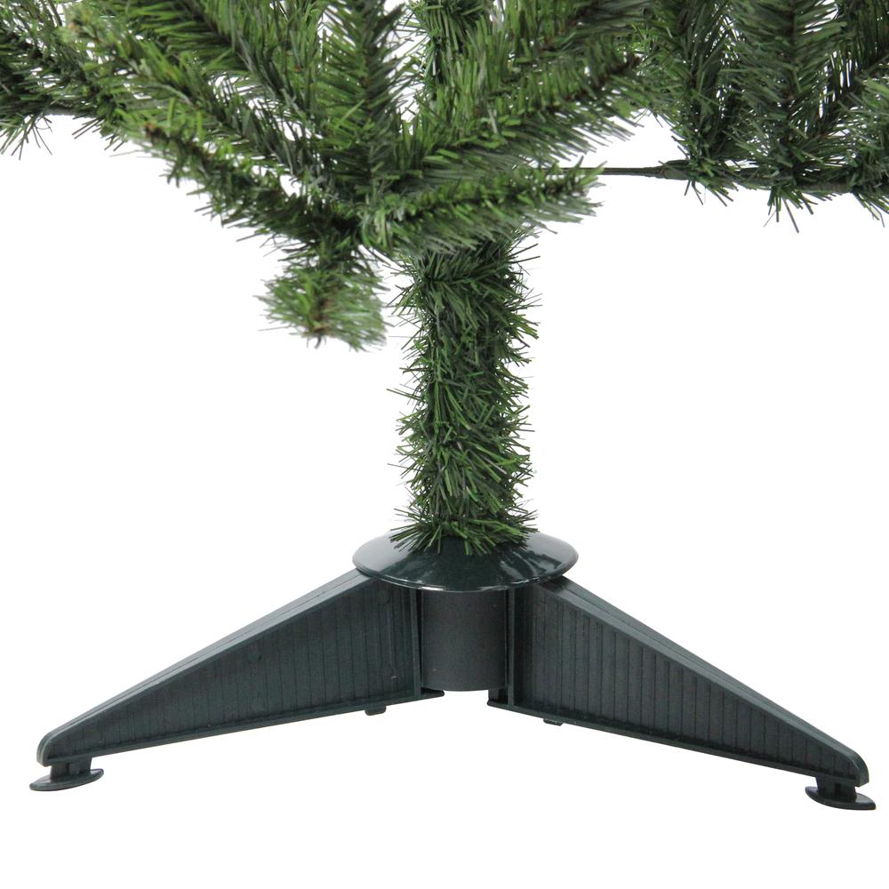 6' Canadian Pine Medium Artificial Christmas Tree - Unlit. Picture 3