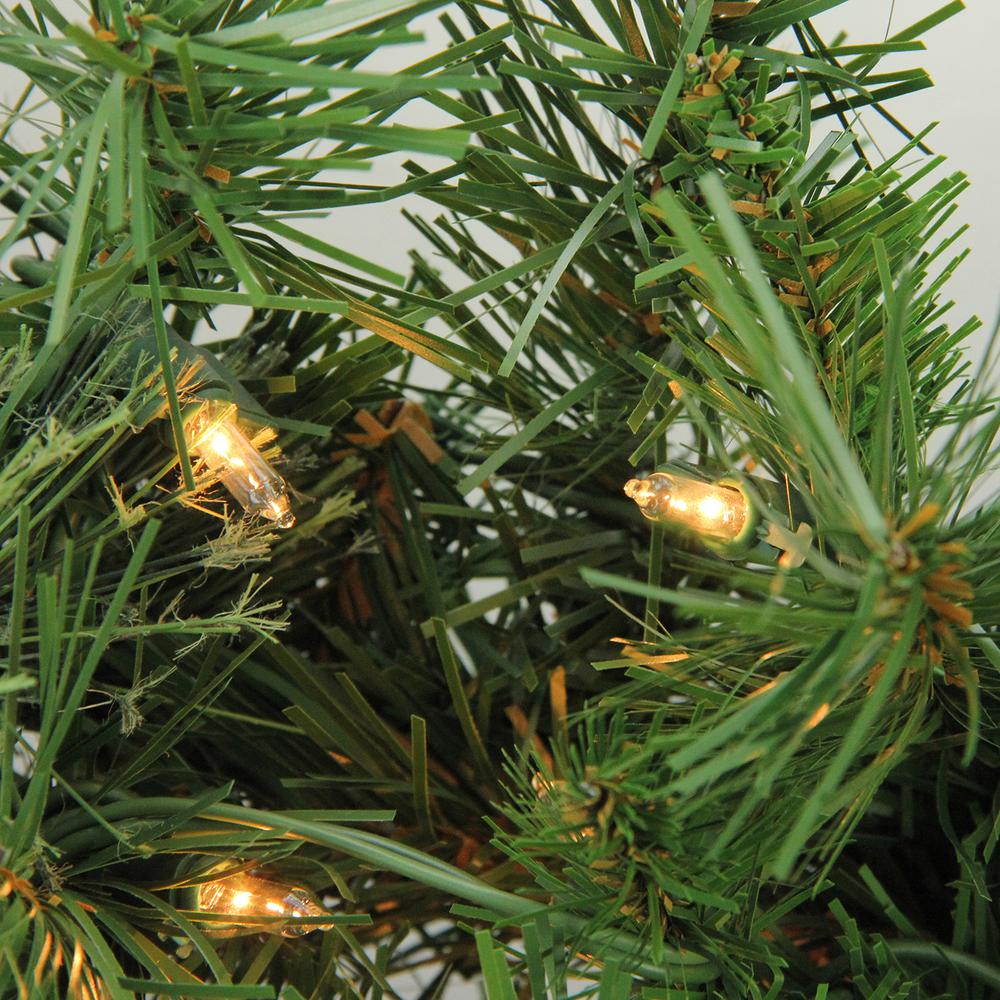 7.5 ft Pre-Lit Medium Mixed Cashmere Pine Artificial Christmas Tree - Clear Lights. Picture 2