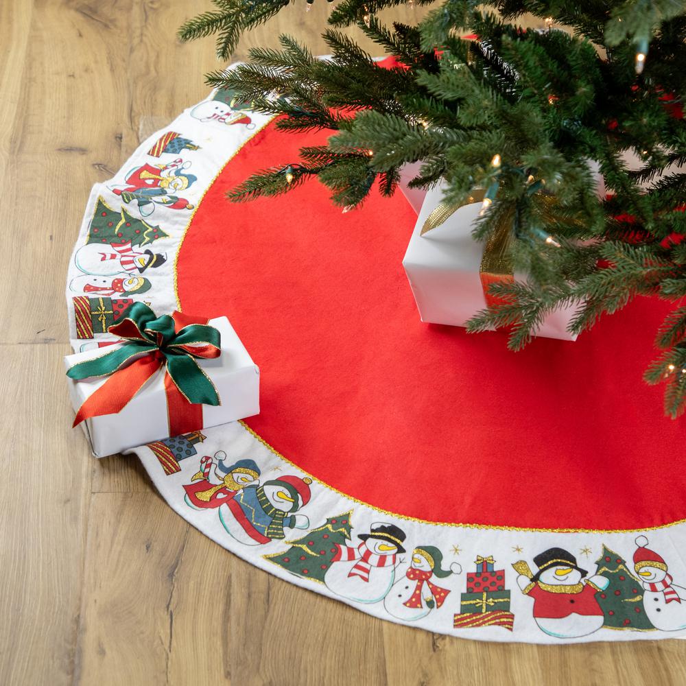 48" Red and White Jolly Snowman Christmas Tree Skirt. Picture 2
