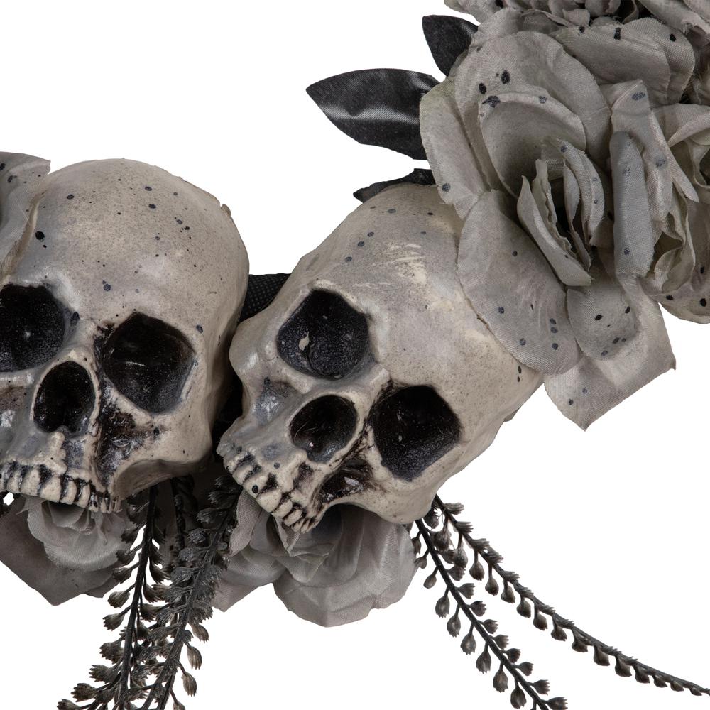 Double Skull and Gray Roses Halloween Wreath  16-Inch  Unlit. Picture 3