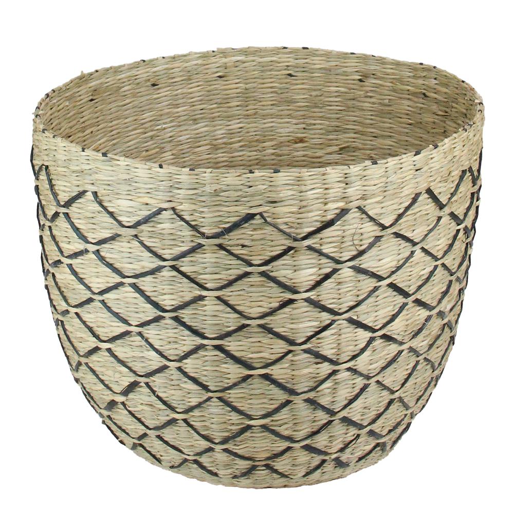 12" Natural Brown and Black Woven Lattice Seagrass Basket. Picture 3