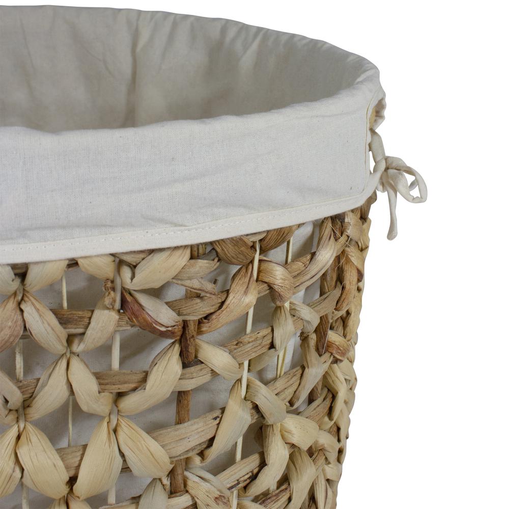 16" Natural Woven Laundry Hamper Basket with Cotton Liner and Lid. Picture 4