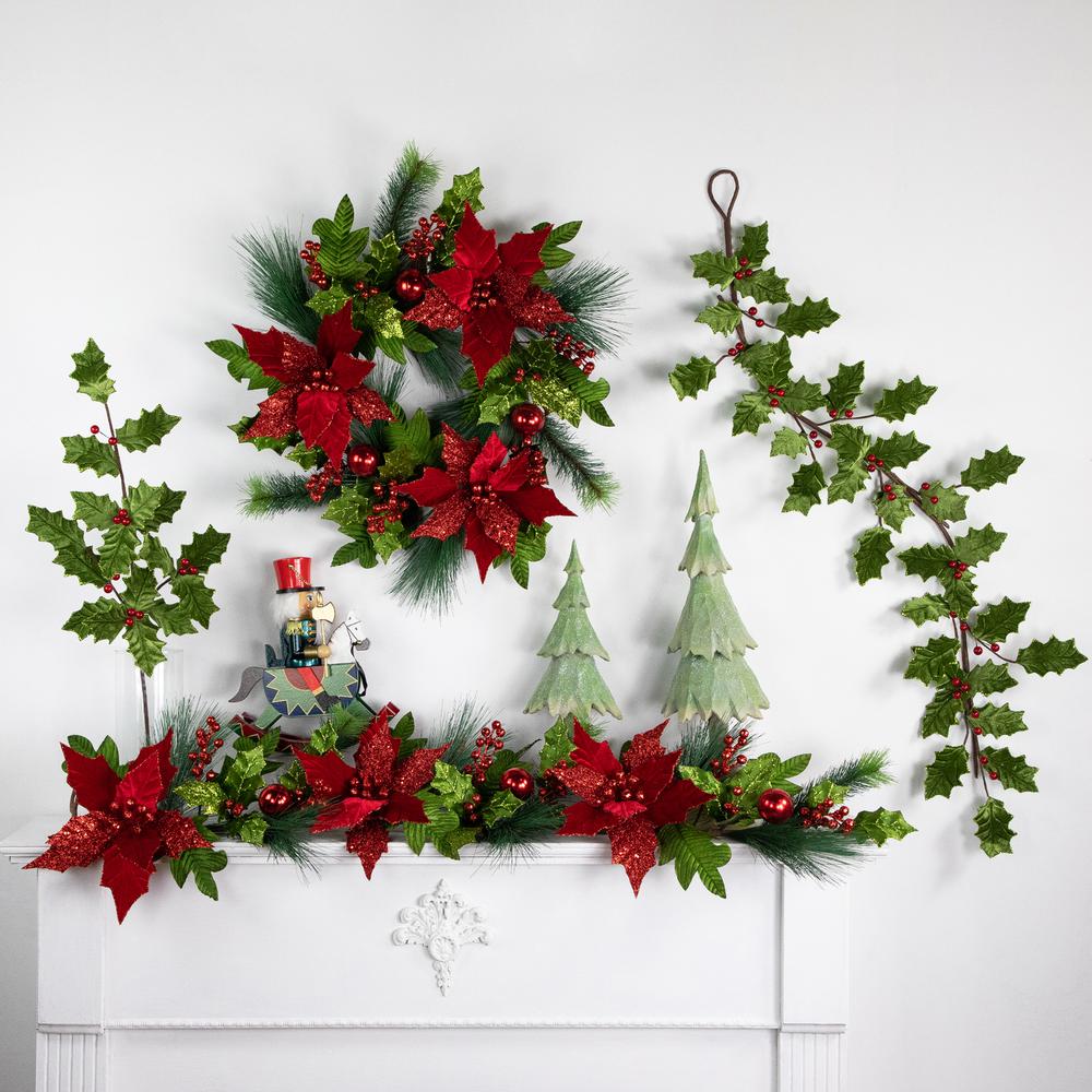 43" Glittered Holly with Berry Christmas Garland. Picture 2