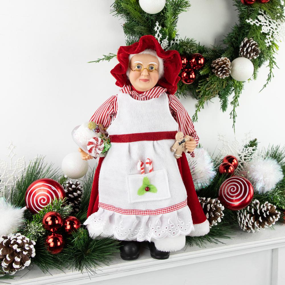 16" Chef Mrs Claus with Cake and Gingerbread Man Christmas Figure. Picture 2