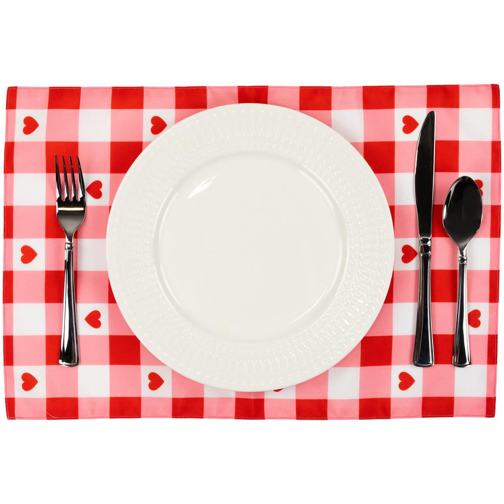 Set of 4 Checkered Hearts Valentine's Day Placemats 18". Picture 6