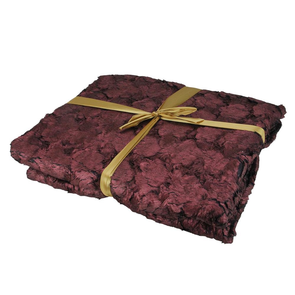 Burgundy and Black Plush and Velvety Faux Fur Throw Blanket 50" x 60". Picture 2